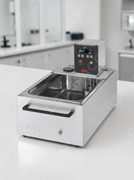 Циркуляционный термостат Huber KISS 220B с Pilot ONE (ванна из нержавеющей стали, до +200 °C)