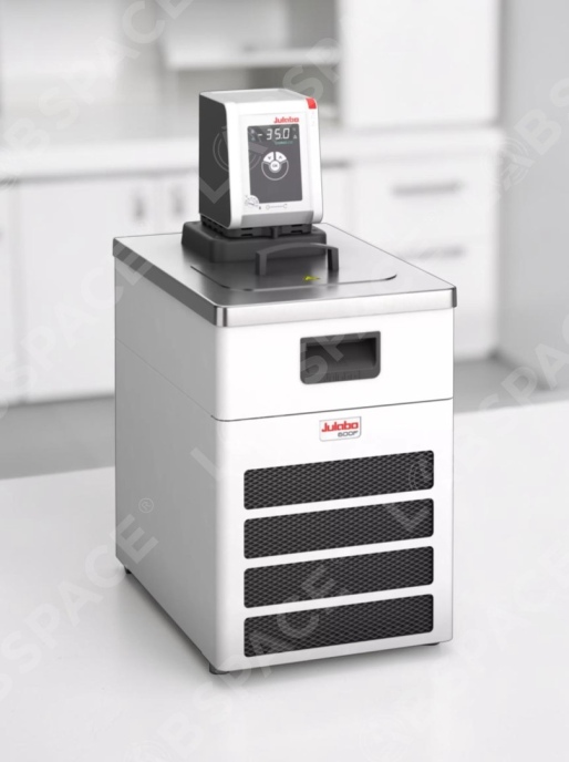 Циркуляционный термостат с нагревом и охлаждением Julabo CORIO CD-600F