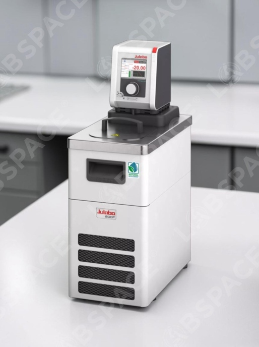 Циркуляционный термостат с нагревом и охлаждением Julabo DYNEO DD-200F