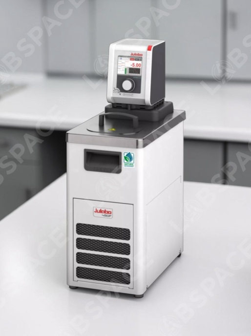 Циркуляционный термостат с нагревом и охлаждением Julabo DYNEO DD-450F