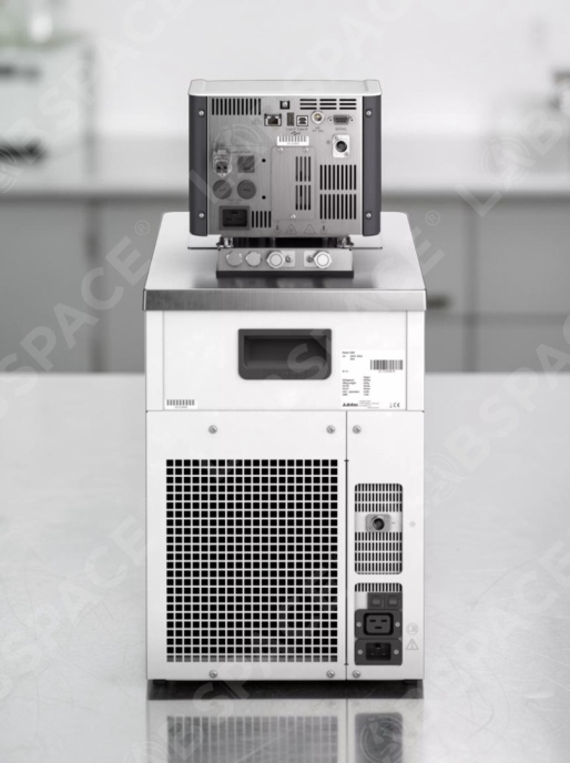 Охлаждающий циркуляционный термостат Julabo MAGIO MS-600F
