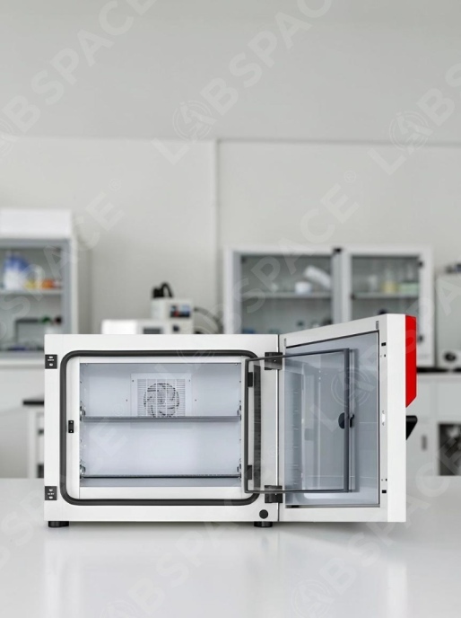 Охлаждающий инкубатор с технологией Пельтье BINDER KT 115