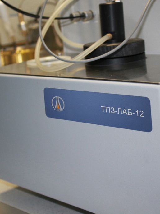 Автоматический аппарат экспресс анализа температуры помутнения/застывания нефтепродуктов ЛОИП ТПЗ-ЛАБ-12