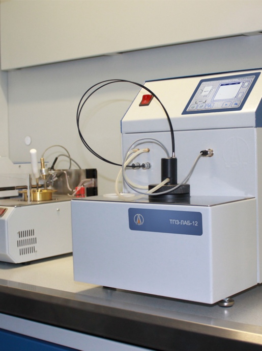 Автоматический аппарат экспресс анализа температуры помутнения/застывания нефтепродуктов ЛОИП ТПЗ-ЛАБ-12