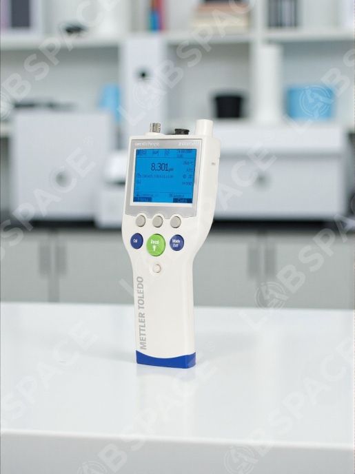 рН-метр METTLER TOLEDO SevenGo Duo pH/Ion/DO meter SG68