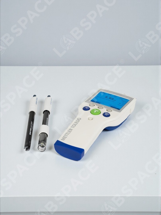 рН-метр METTLER TOLEDO SevenGo Duo pH/Ion/Cond meter SG78-EL-K