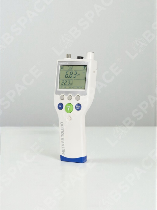 рН-метр METTLER TOLEDO SevenGo Duo pH/Cond meter SG23