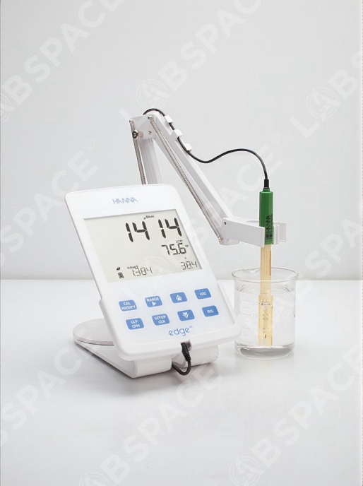 Цифровой кондуктометр серии Edge HANNA Instruments HI2003-02