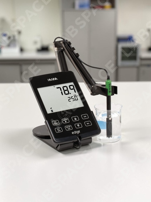 Edge прибор с датчиком для измерения растворенного кислорода HANNA Instruments HI2040-02