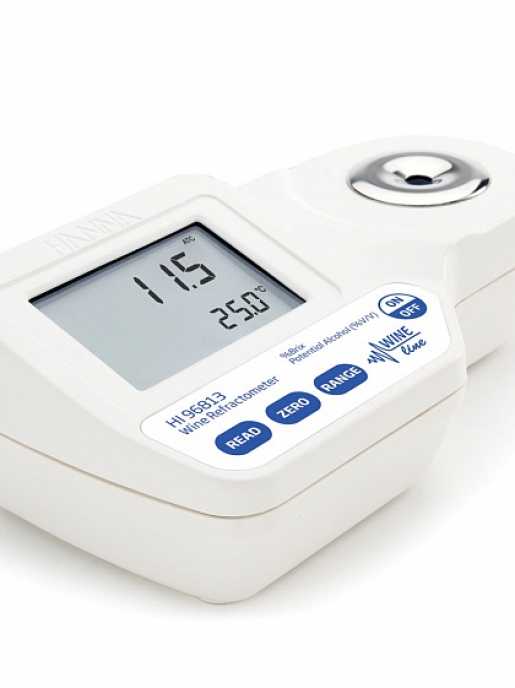 Цифровой рефрактометр для анализа в вине, сусле и соке HANNA Instruments HI96813