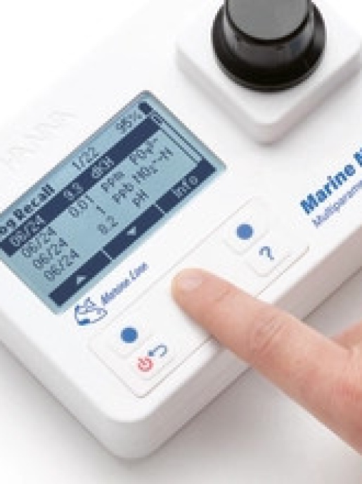 Колориметр для морской воды c комплектом реагентов на 25 тестов HANNA Instruments HI97105C