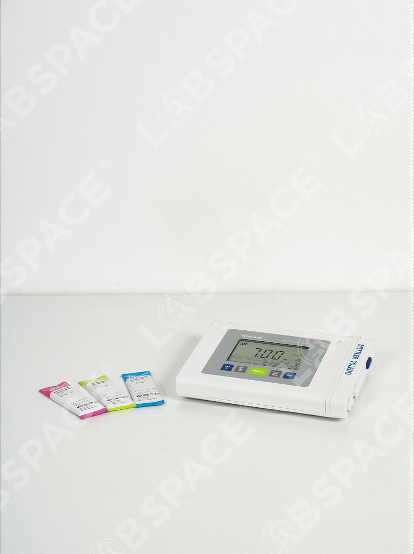 рН-метр METTLER TOLEDO FiveEasy Plus pH meter FP20 рН-метр METTLER TOLEDO FiveEasy Plus pH meter FP20