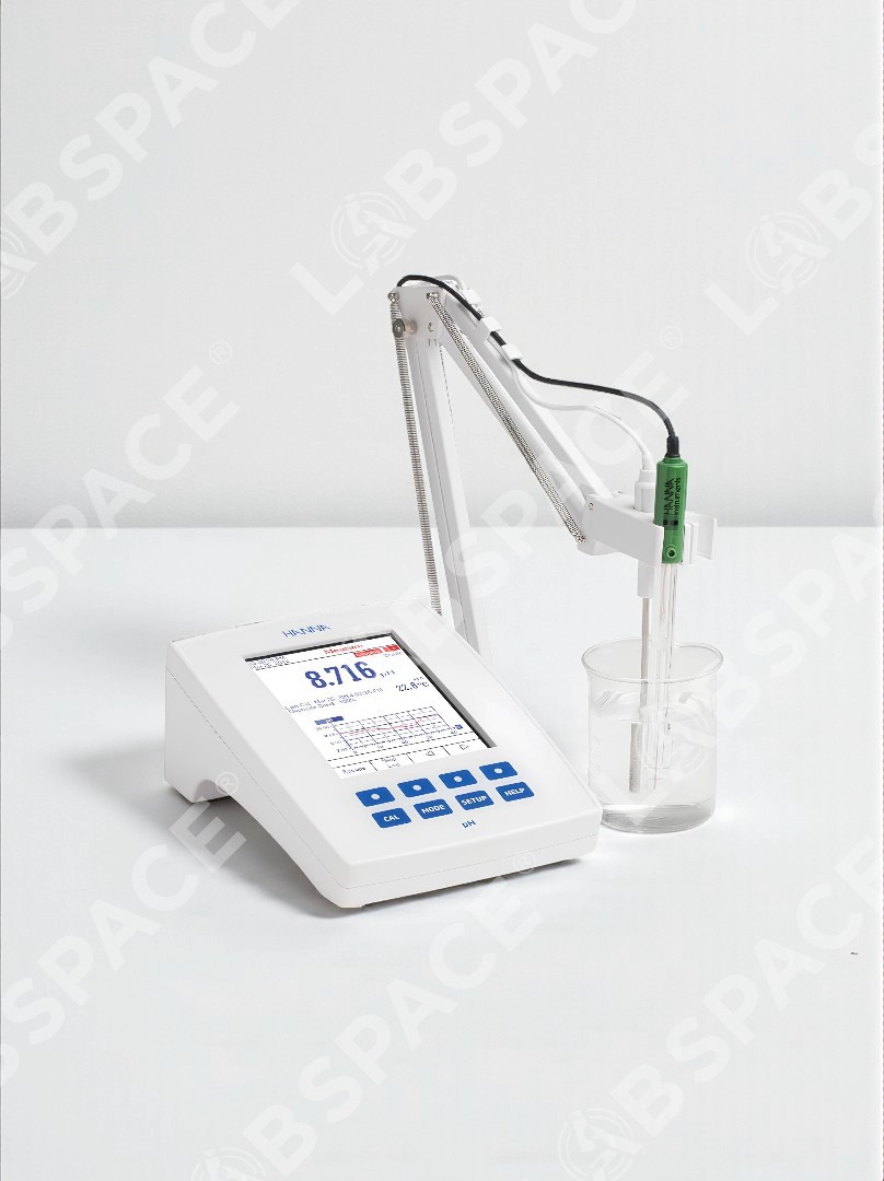 рН/мВ-метр с разрешением 0.001 рН HANNA Instruments HI5221-02