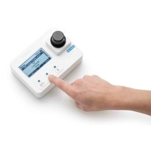Колориметр для измерения рН своб. и общ. Хлора циануровой кислоты HANNA Instruments HI97104