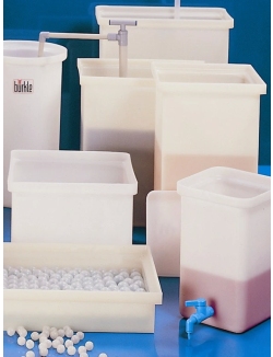 Прямоугольные ёмкости 190 л